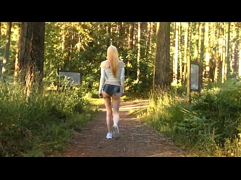 ❤️ Bela virino moviĝas malrapide, ne nuda video ️ Malĉasuloj ĉe eo.dreamypassionjourney.ru